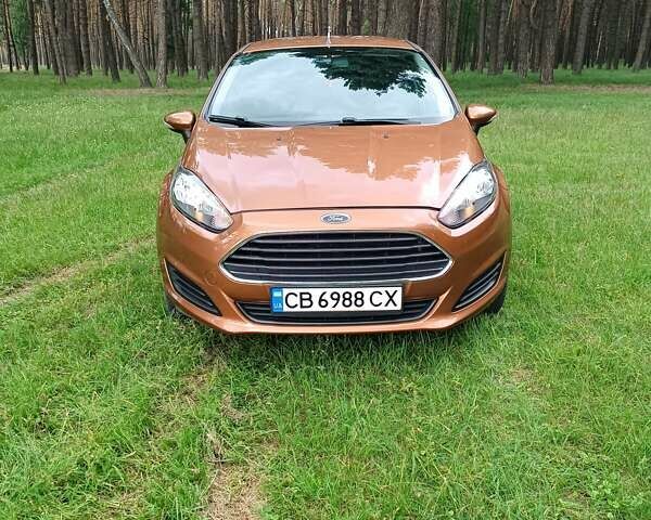 Желтый Форд Фиеста, объемом двигателя 1 л и пробегом 119 тыс. км за 5800 $, фото 1 на Automoto.ua