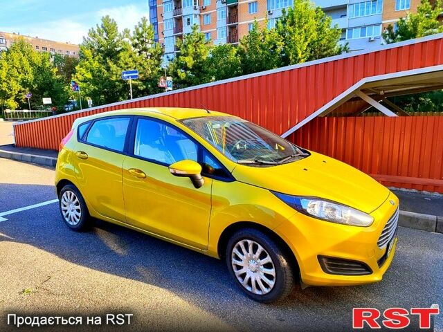 Желтый Форд Фиеста, объемом двигателя 1 л и пробегом 39 тыс. км за 7200 $, фото 1 на Automoto.ua