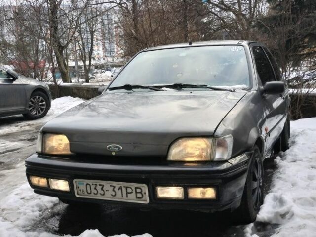 Сірий Форд Фієста, об'ємом двигуна 1.3 л та пробігом 304 тис. км за 720 $, фото 1 на Automoto.ua