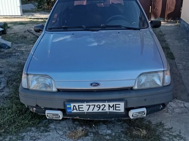 Сірий Форд Фієста, об'ємом двигуна 1.1 л та пробігом 450 тис. км за 800 $, фото 1 на Automoto.ua