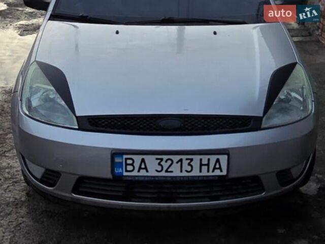 Сірий Форд Фієста, об'ємом двигуна 1.4 л та пробігом 173 тис. км за 4250 $, фото 1 на Automoto.ua