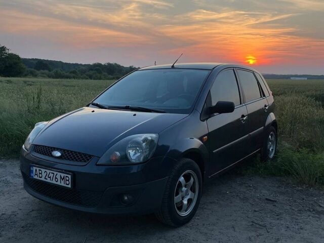 Сірий Форд Фієста, об'ємом двигуна 1.2 л та пробігом 230 тис. км за 3800 $, фото 1 на Automoto.ua