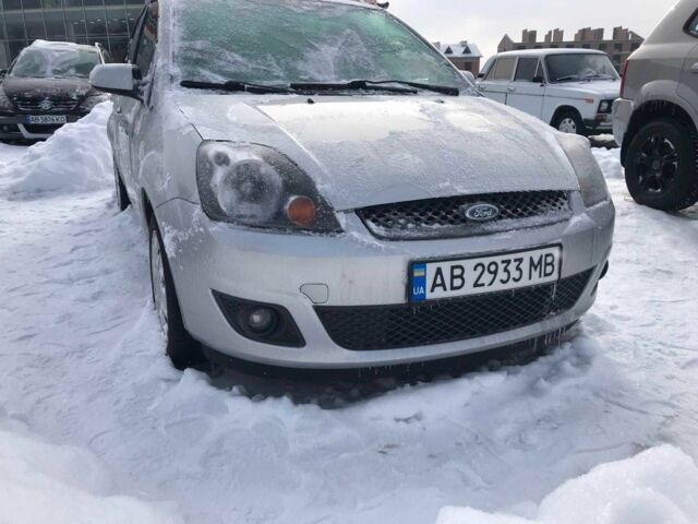 Сірий Форд Фієста, об'ємом двигуна 1.6 л та пробігом 180 тис. км за 5400 $, фото 1 на Automoto.ua