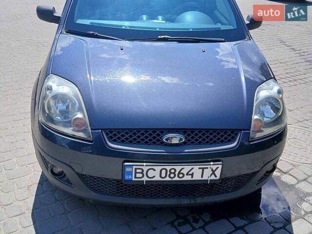 Сірий Форд Фієста, об'ємом двигуна 1.4 л та пробігом 270 тис. км за 3500 $, фото 1 на Automoto.ua