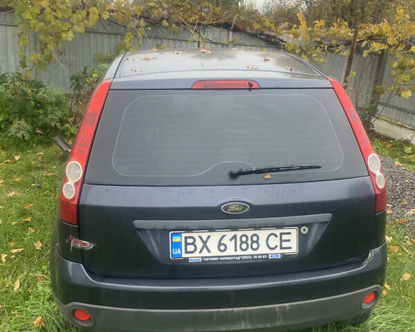 Форд Фиеста 2008 в Шепетовке на Automoto.ua Серый Форд Фиеста, объемом двигателя 1.24 л и пробегом 30 тыс. км за 1000 $, фото 1 на Automoto.ua