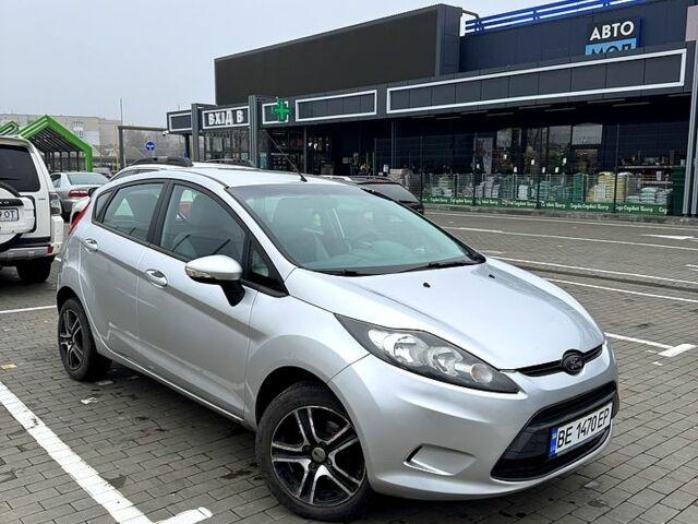 Сірий Форд Фієста, об'ємом двигуна 1.2 л та пробігом 253 тис. км за 5100 $, фото 1 на Automoto.ua