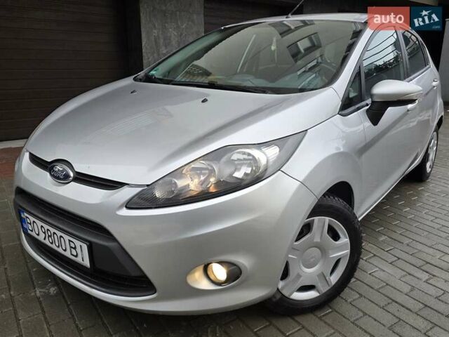 Сірий Форд Фієста, об'ємом двигуна 1.4 л та пробігом 192 тис. км за 4950 $, фото 1 на Automoto.ua
