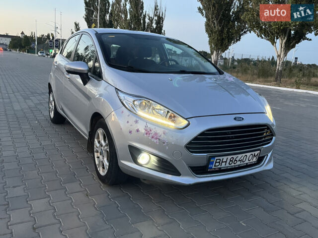Сірий Форд Фієста, об'ємом двигуна 1.6 л та пробігом 138 тис. км за 7900 $, фото 1 на Automoto.ua