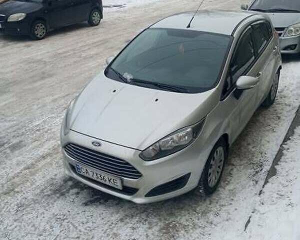 Сірий Форд Фієста, об'ємом двигуна 1 л та пробігом 149 тис. км за 5999 $, фото 1 на Automoto.ua