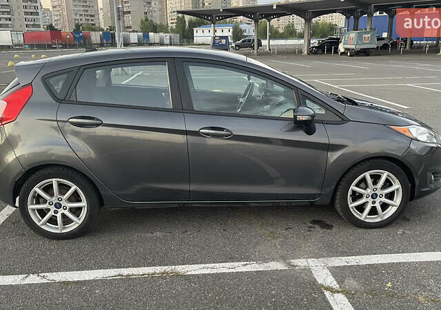 Сірий Форд Фієста, об'ємом двигуна 1.6 л та пробігом 175 тис. км за 7700 $, фото 1 на Automoto.ua