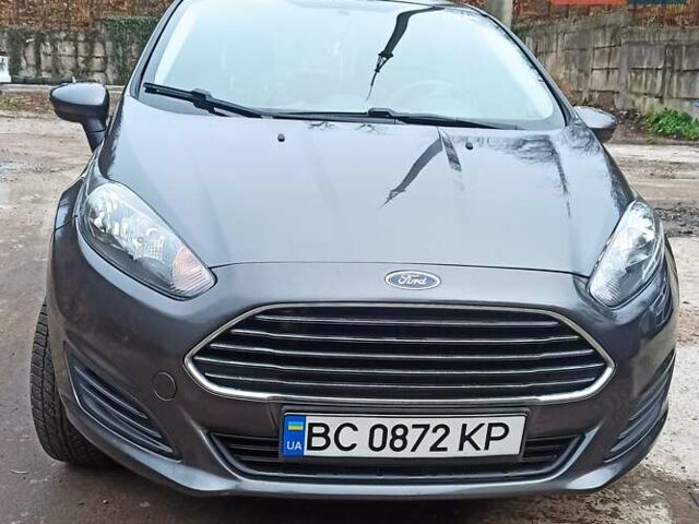Серый Форд Фиеста, объемом двигателя 1.6 л и пробегом 92 тыс. км за 7999 $, фото 1 на Automoto.ua