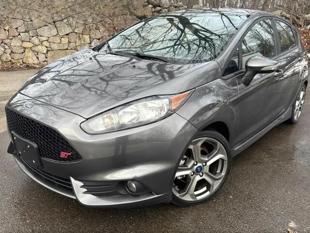 Сірий Форд Фієста, об'ємом двигуна 1.6 л та пробігом 61 тис. км за 5550 $, фото 1 на Automoto.ua