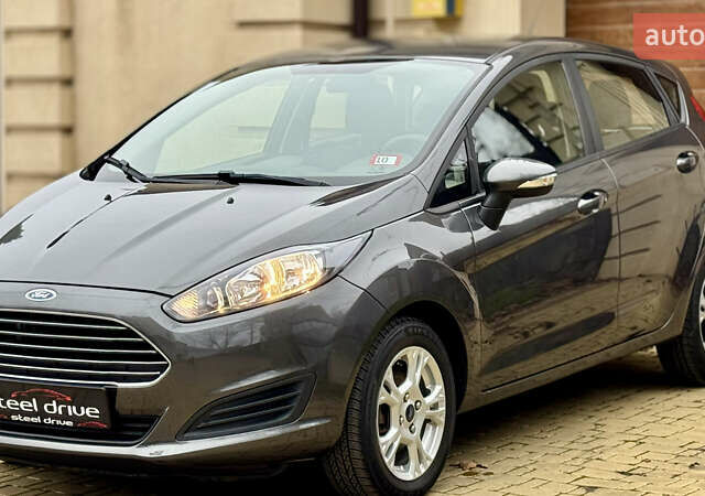 Сірий Форд Фієста, об'ємом двигуна 1.6 л та пробігом 158 тис. км за 8999 $, фото 1 на Automoto.ua