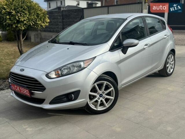 Серый Форд Фиеста, объемом двигателя 1.6 л и пробегом 222 тыс. км за 7699 $, фото 1 на Automoto.ua
