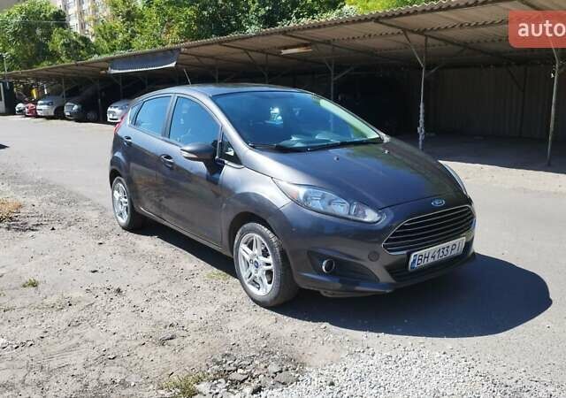 Серый Форд Фиеста, объемом двигателя 1.6 л и пробегом 85 тыс. км за 8500 $, фото 1 на Automoto.ua