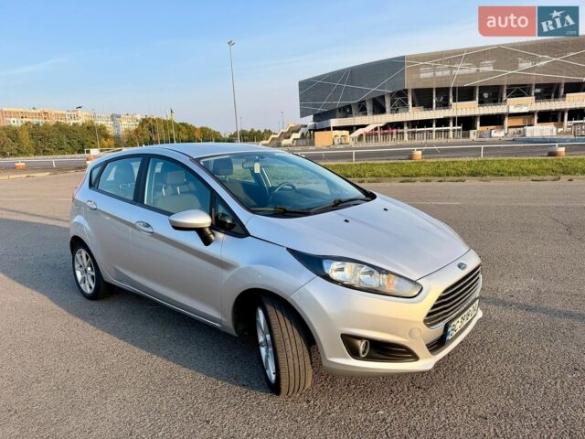 Сірий Форд Фієста, об'ємом двигуна 1.6 л та пробігом 88 тис. км за 8500 $, фото 1 на Automoto.ua