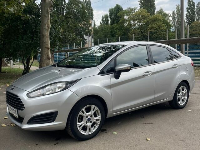 Сірий Форд Фієста, об'ємом двигуна 1.6 л та пробігом 164 тис. км за 6900 $, фото 1 на Automoto.ua