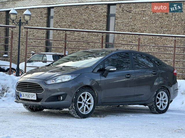 Сірий Форд Фієста, об'ємом двигуна 1.6 л та пробігом 186 тис. км за 7450 $, фото 1 на Automoto.ua