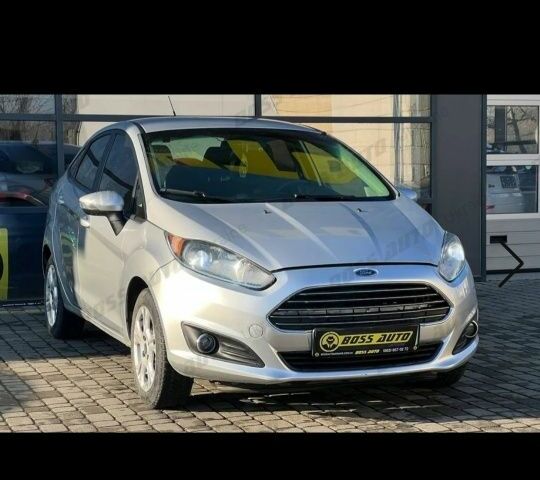 Серый Форд Фиеста, объемом двигателя 2 л и пробегом 274 тыс. км за 6200 $, фото 1 на Automoto.ua