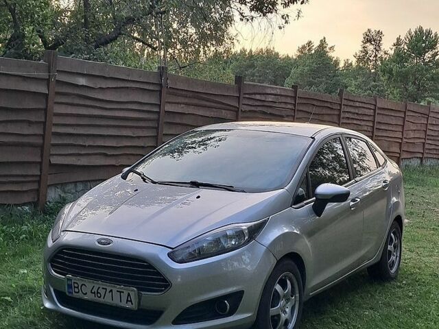 Сірий Форд Фієста, об'ємом двигуна 1.6 л та пробігом 142 тис. км за 7800 $, фото 1 на Automoto.ua