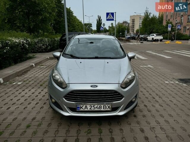 Сірий Форд Фієста, об'ємом двигуна 1.6 л та пробігом 127 тис. км за 7500 $, фото 1 на Automoto.ua