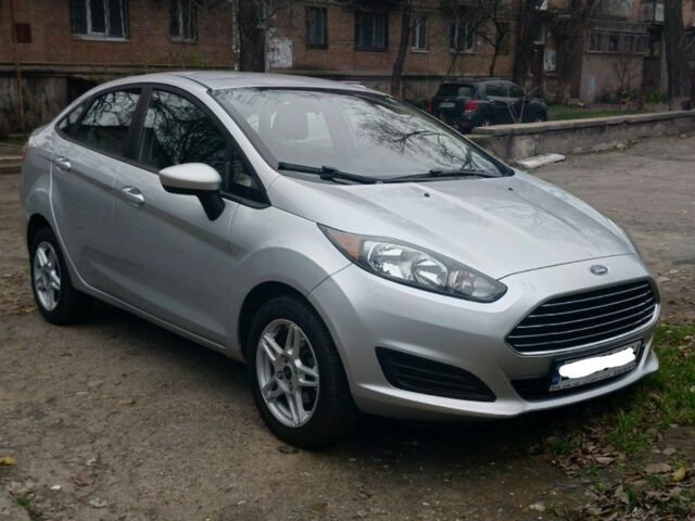 Сірий Форд Фієста, об'ємом двигуна 1.6 л та пробігом 121 тис. км за 6500 $, фото 1 на Automoto.ua
