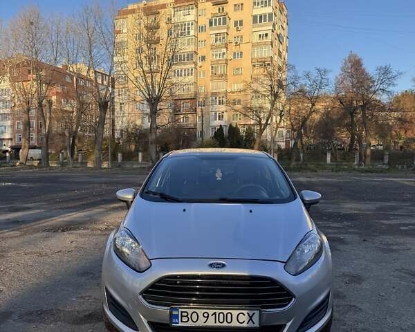 Сірий Форд Фієста, об'ємом двигуна 1.6 л та пробігом 67 тис. км за 9600 $, фото 1 на Automoto.ua