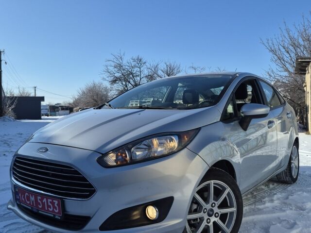 Серый Форд Фиеста, объемом двигателя 0 л и пробегом 99 тыс. км за 9900 $, фото 1 на Automoto.ua