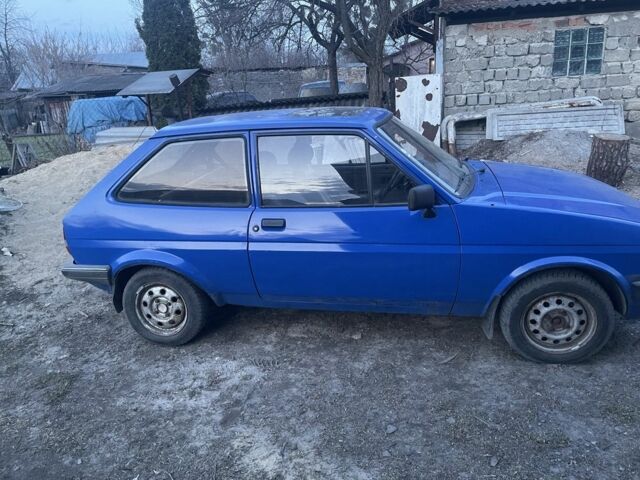 Синій Форд Фієста, об'ємом двигуна 1.6 л та пробігом 100 тис. км за 1000 $, фото 1 на Automoto.ua