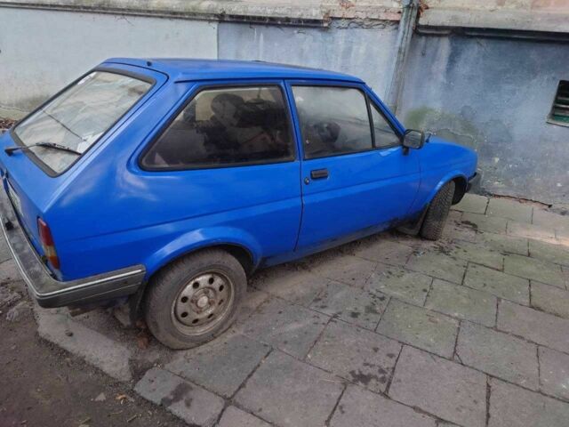 Синий Форд Фиеста, объемом двигателя 1.6 л и пробегом 600 тыс. км за 500 $, фото 1 на Automoto.ua