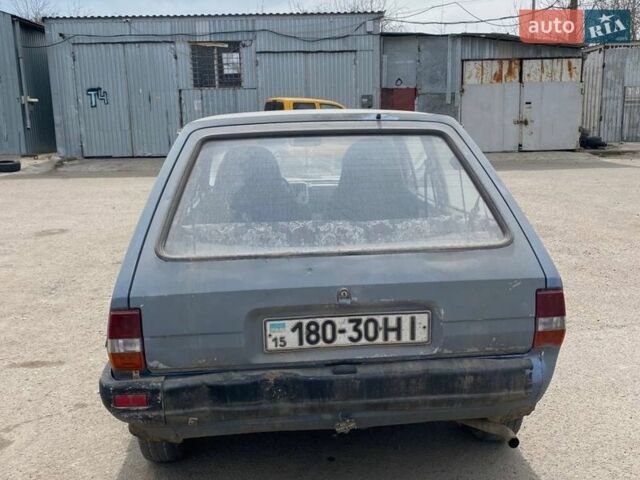 Синий Форд Фиеста, объемом двигателя 1.1 л и пробегом 600 тыс. км за 750 $, фото 1 на Automoto.ua