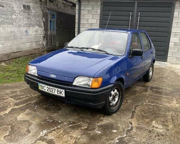 Синій Форд Фієста, об'ємом двигуна 1.1 л та пробігом 250 тис. км за 1600 $, фото 1 на Automoto.ua