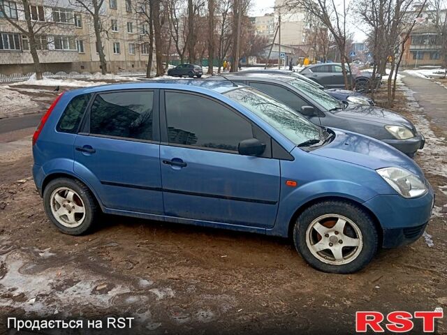 Синий Форд Фиеста, объемом двигателя 1.4 л и пробегом 330 тыс. км за 2000 $, фото 1 на Automoto.ua