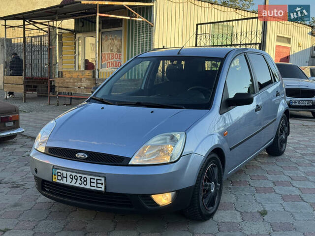 Синий Форд Фиеста, объемом двигателя 1.24 л и пробегом 109 тыс. км за 3999 $, фото 1 на Automoto.ua