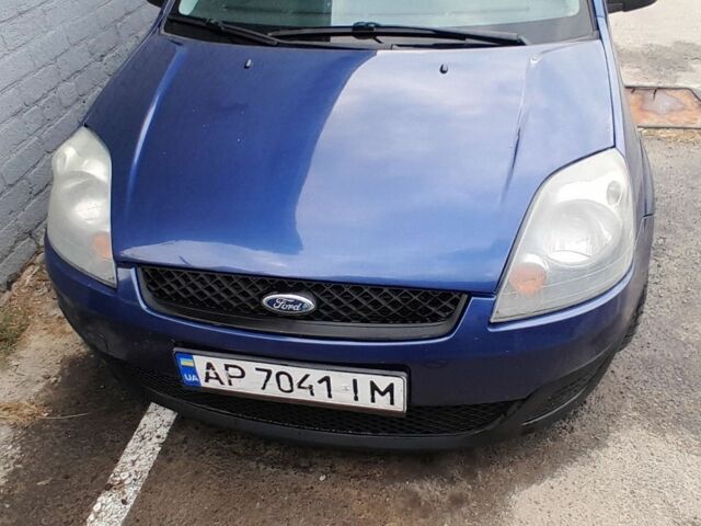 Синій Форд Фієста, об'ємом двигуна 1.3 л та пробігом 170 тис. км за 3200 $, фото 1 на Automoto.ua