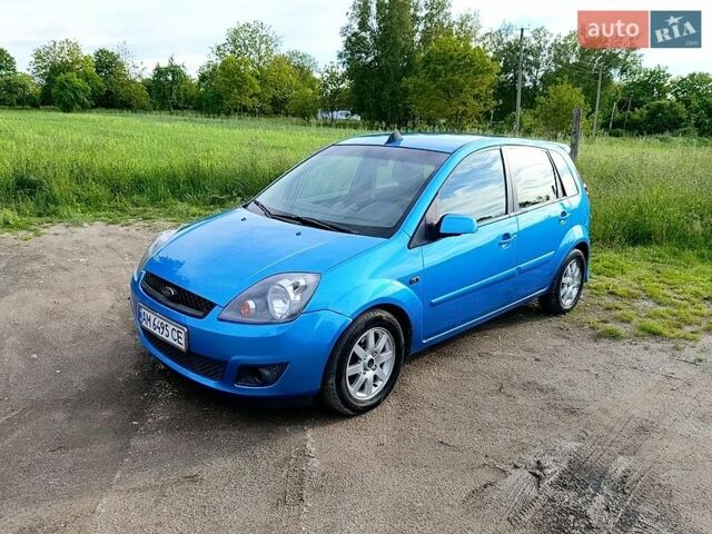 Синій Форд Фієста, об'ємом двигуна 1.39 л та пробігом 210 тис. км за 2750 $, фото 1 на Automoto.ua