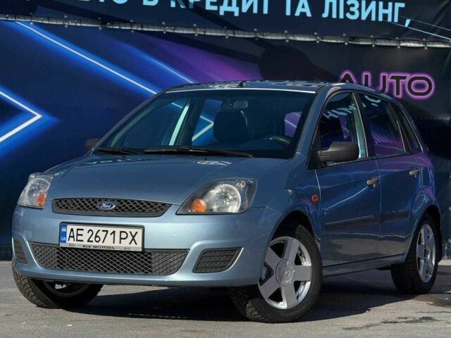 Синій Форд Фієста, об'ємом двигуна 1.4 л та пробігом 178 тис. км за 4799 $, фото 1 на Automoto.ua