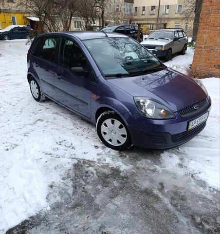 Синій Форд Фієста, об'ємом двигуна 1.4 л та пробігом 48 тис. км за 5200 $, фото 1 на Automoto.ua