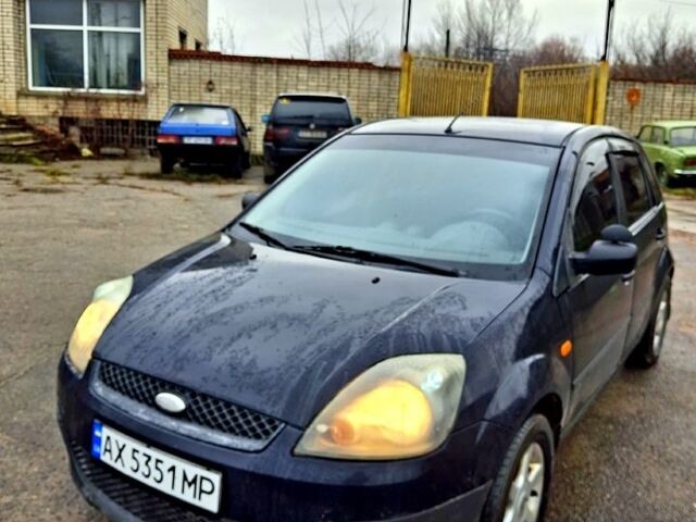 Синій Форд Фієста, об'ємом двигуна 1.2 л та пробігом 0 тис. км за 3000 $, фото 1 на Automoto.ua