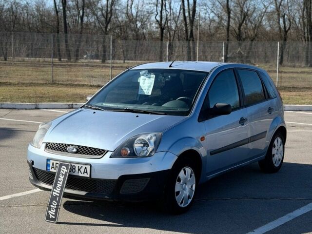 Синій Форд Фієста, об'ємом двигуна 0 л та пробігом 153 тис. км за 3400 $, фото 1 на Automoto.ua