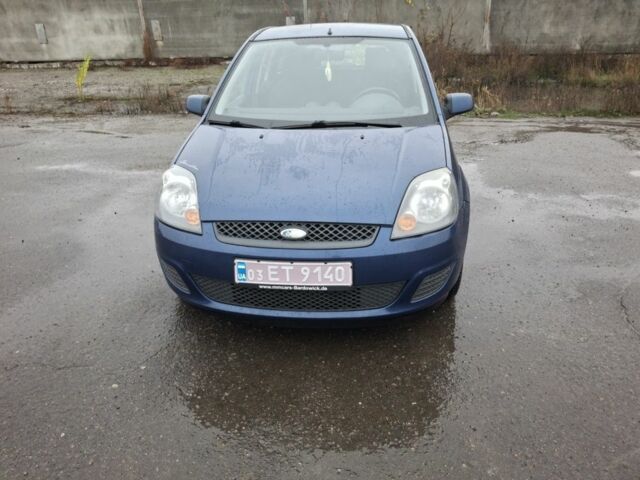 Синий Форд Фиеста, объемом двигателя 1.4 л и пробегом 165 тыс. км за 4800 $, фото 1 на Automoto.ua