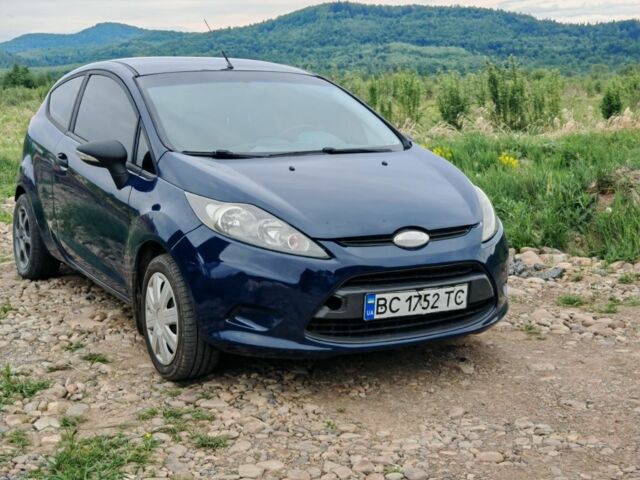 Синій Форд Фієста, об'ємом двигуна 1.2 л та пробігом 233 тис. км за 2700 $, фото 1 на Automoto.ua