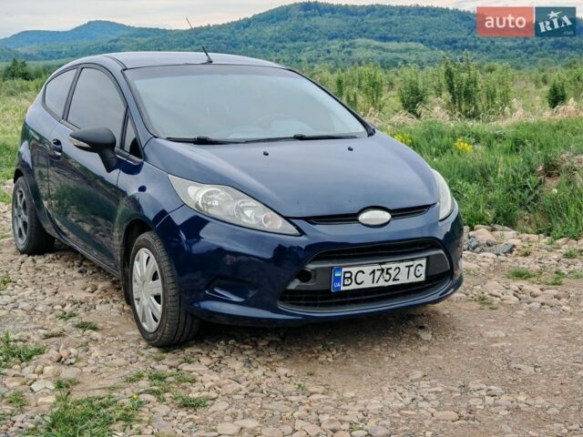 Синий Форд Фиеста, объемом двигателя 1.25 л и пробегом 233 тыс. км за 2700 $, фото 1 на Automoto.ua