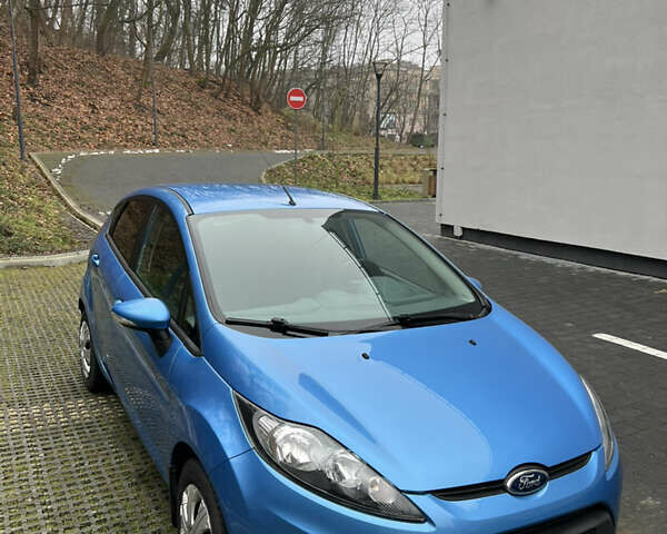 Синий Форд Фиеста, объемом двигателя 1.4 л и пробегом 55 тыс. км за 8400 $, фото 1 на Automoto.ua