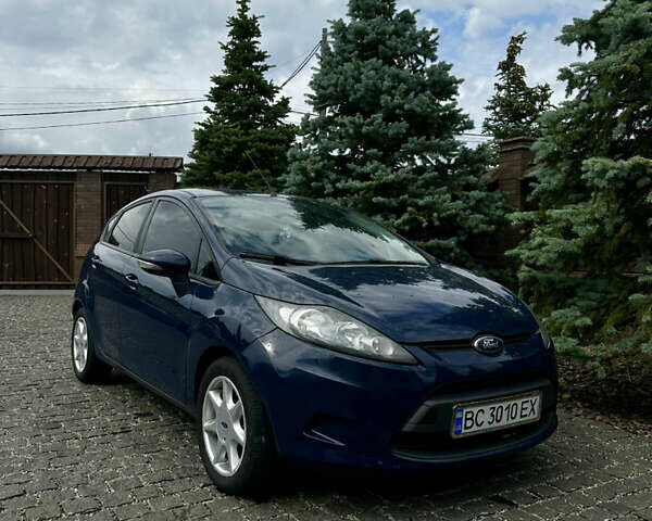 Синий Форд Фиеста, объемом двигателя 1.4 л и пробегом 230 тыс. км за 6299 $, фото 1 на Automoto.ua