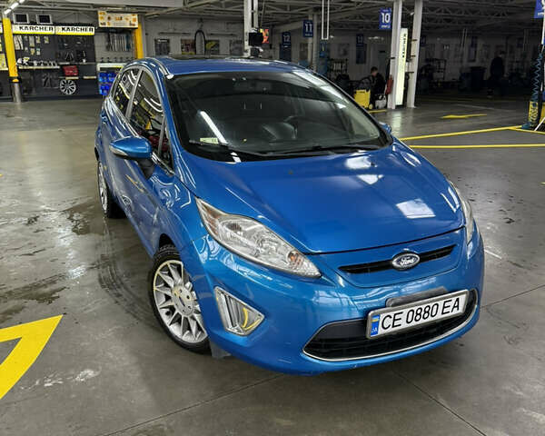 Форд Фиеста 2011 в Черновцах на Automoto.ua Синий Форд Фиеста, объемом двигателя 1.6 л и пробегом 170 тыс. км за 8000 $, фото 1 на Automoto.ua