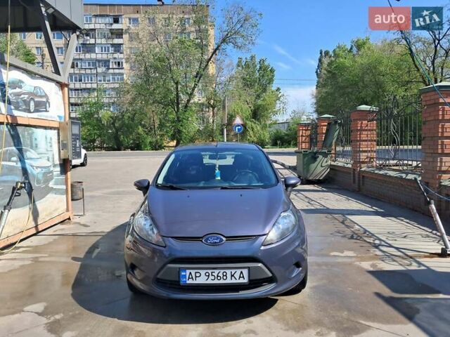 Форд Фиеста 2012 в Новомосковске на Automoto.ua Синий Форд Фиеста, объемом двигателя 1.24 л и пробегом 121 тыс. км за 5500 $, фото 1 на Automoto.ua