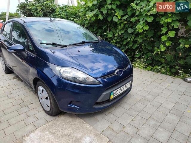 Синій Форд Фієста, об'ємом двигуна 1.24 л та пробігом 240 тис. км за 5500 $, фото 1 на Automoto.ua