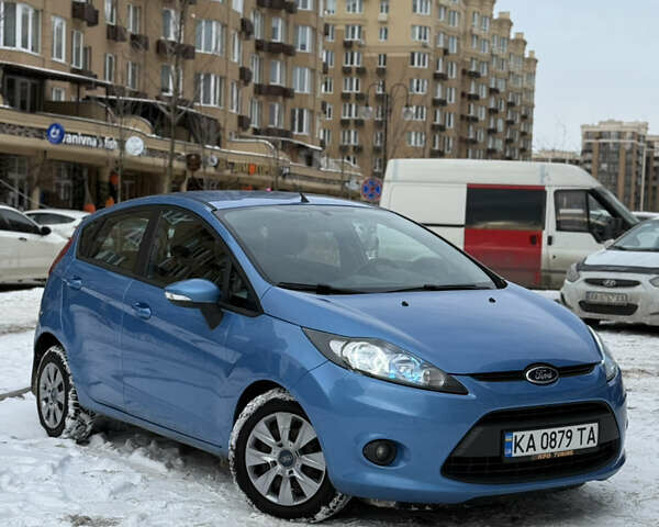 Синий Форд Фиеста, объемом двигателя 1.24 л и пробегом 179 тыс. км за 5300 $, фото 1 на Automoto.ua