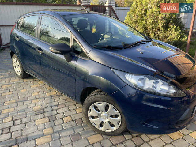 Синий Форд Фиеста, объемом двигателя 1.24 л и пробегом 133 тыс. км за 5900 $, фото 1 на Automoto.ua